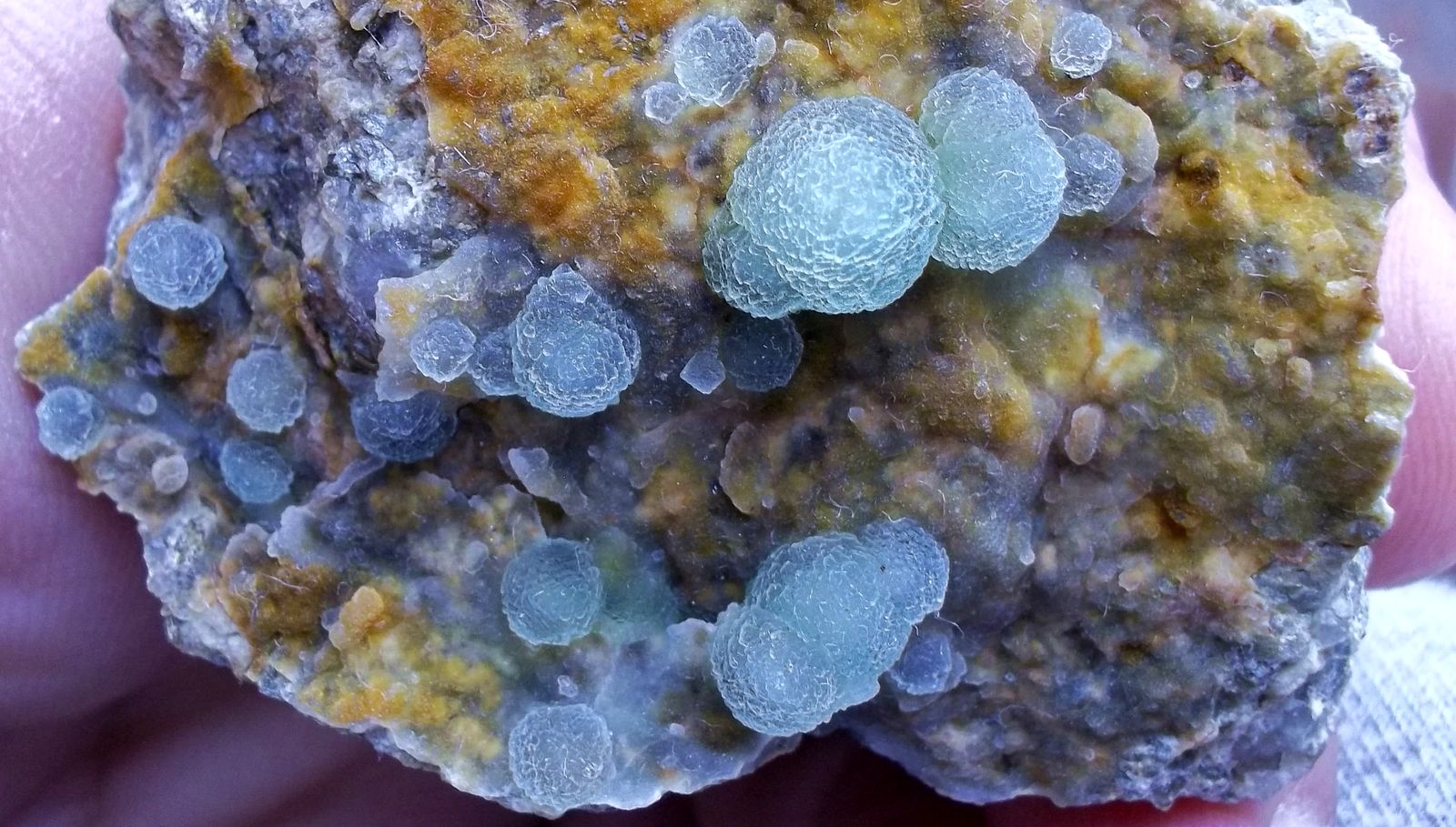 Fluorita
5 x 4 cm
(Autor: Cristalino)