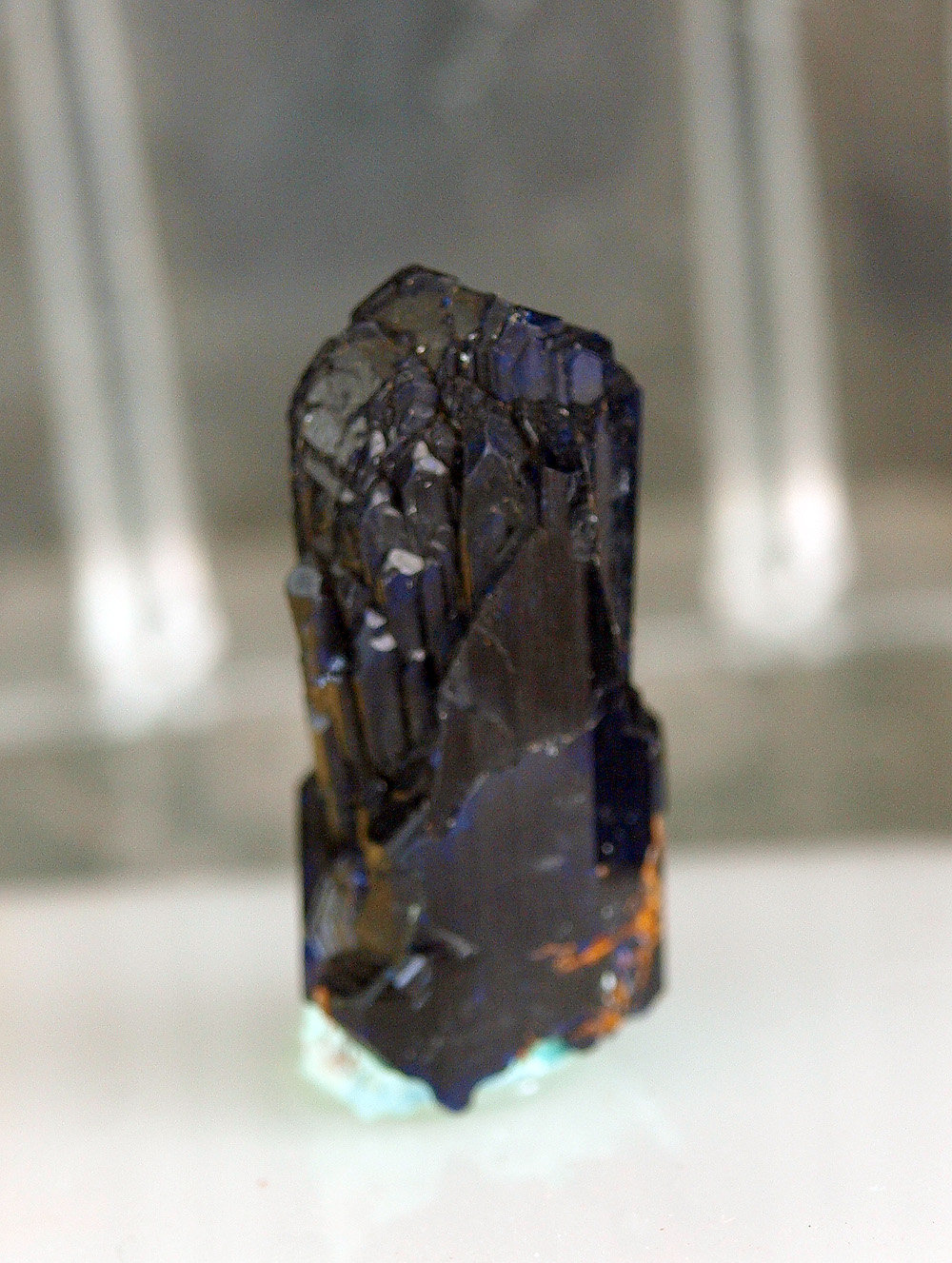 Azurita
2 x 0.8 cm
(Autor: Pedro Antonio)