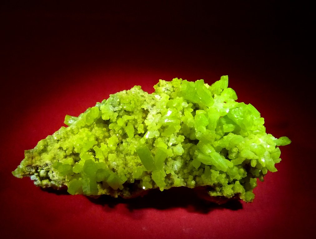 Piromorfita.
80x45 mm.
(Autor: Jesus Franquesa Baucells)