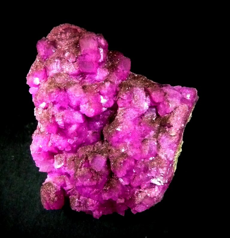 Dolomita (variedad cobaltífera)
55x45 mm.
(Autor: Jesus Franquesa Baucells)