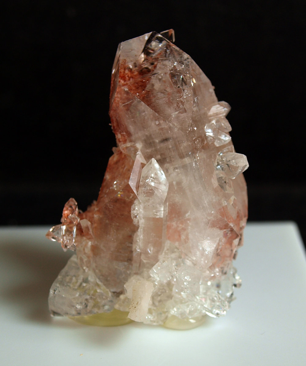 Fluorapophyllita-(K) (Apofilita)
4 x 2.5
(Autor: Pedro Antonio)