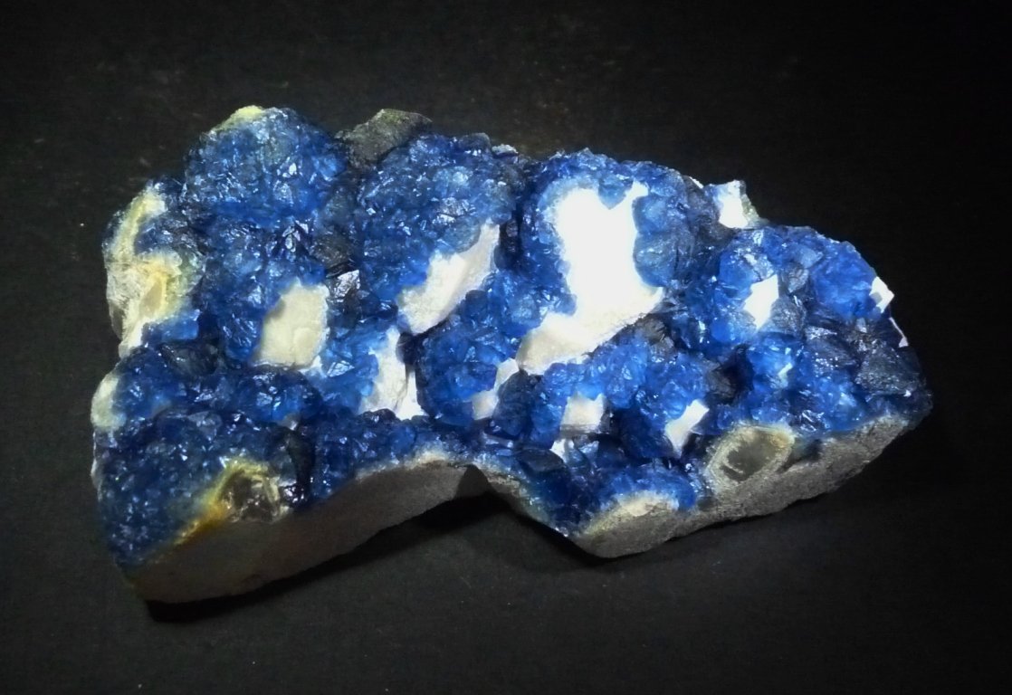 Fluorita y Cuarzo.
90x60 mm.
(Autor: Jesus Franquesa Baucells)