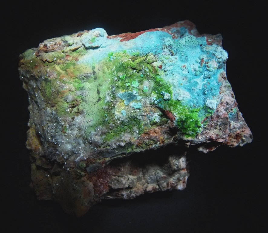 Duftita, Rosesita y Hemimorfita.
60x45 mm.
(Autor: Jesus Franquesa Baucells)