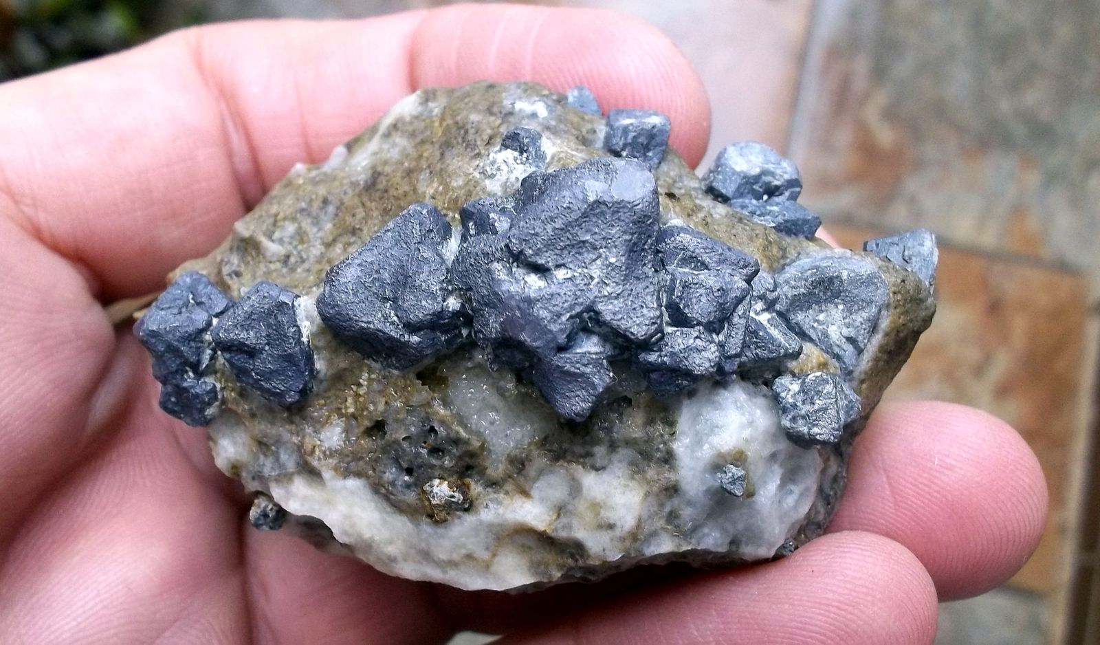 Galena
5 x 3 cm
(Autor: Cristalino)