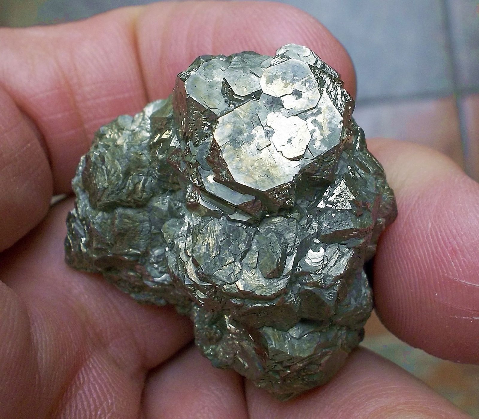 Pirita
3 x 3 cm
(Autor: Cristalino)