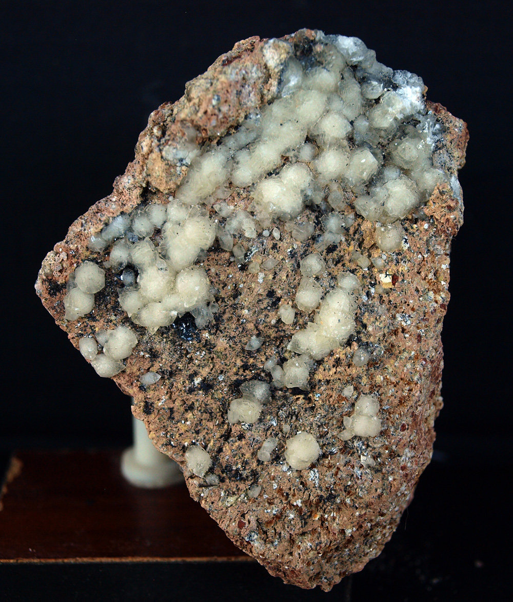 Calcita, Hematites
7.5 x 5 cm
(Autor: Pedro Antonio)