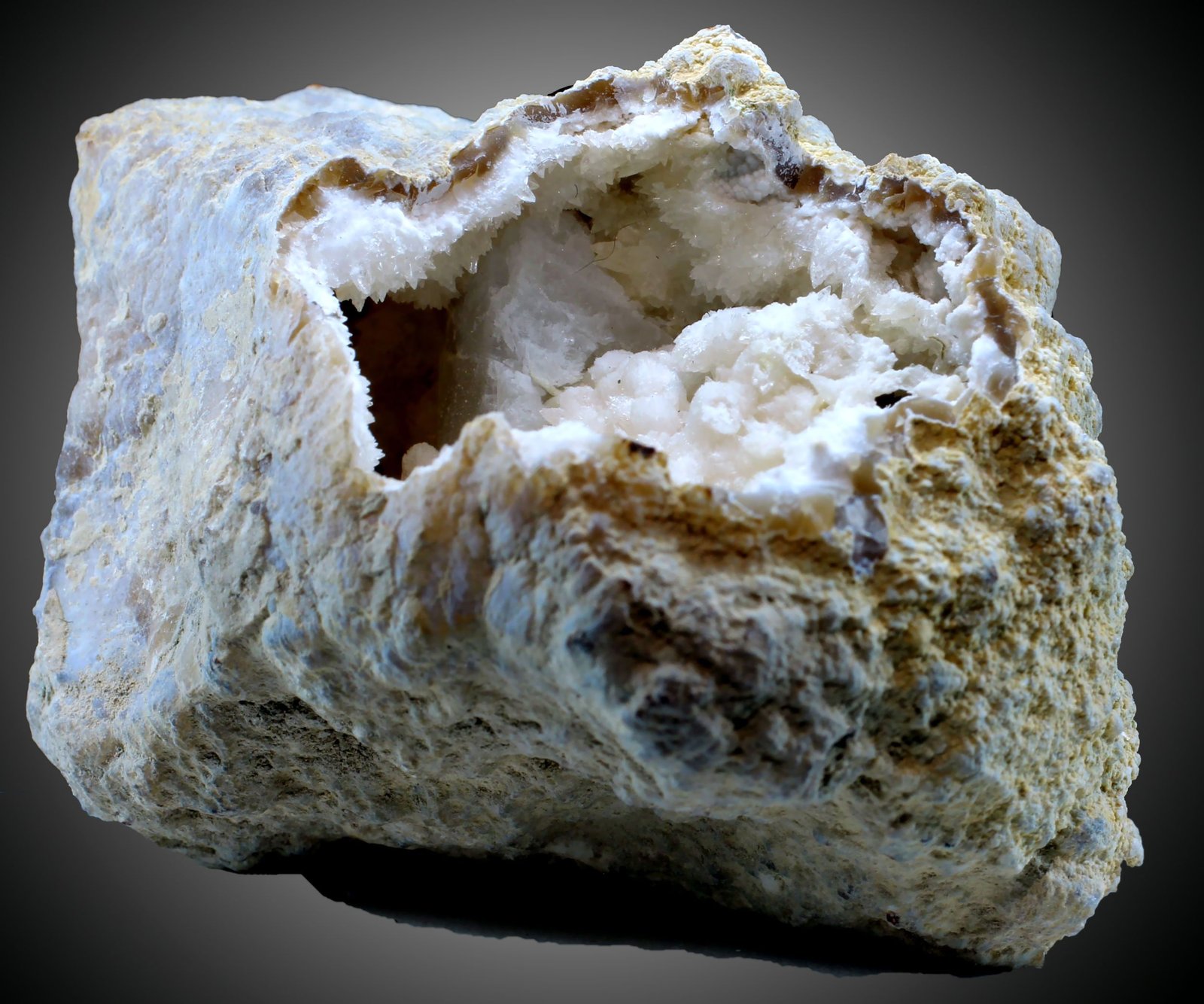 Calcita con Celestina
58 x 48 x 47 mm.
(Autor: José Luis Zamora)