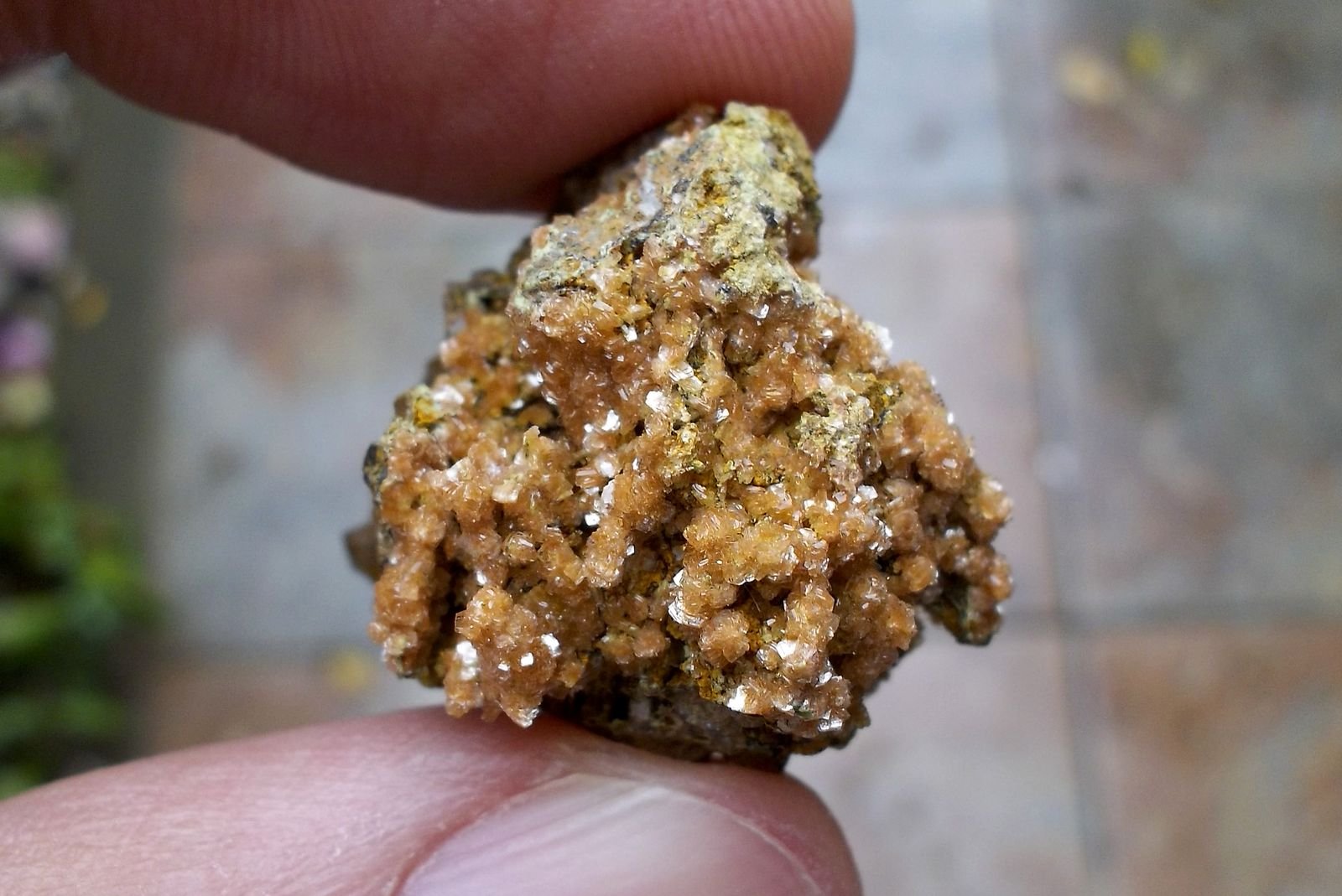 Clinoptilolita-Ca
2 x 2 cm
(Autor: Cristalino)