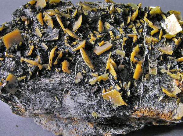 Wulfenita
7,5x4,8x2 cm.
(Autor: Nacho)