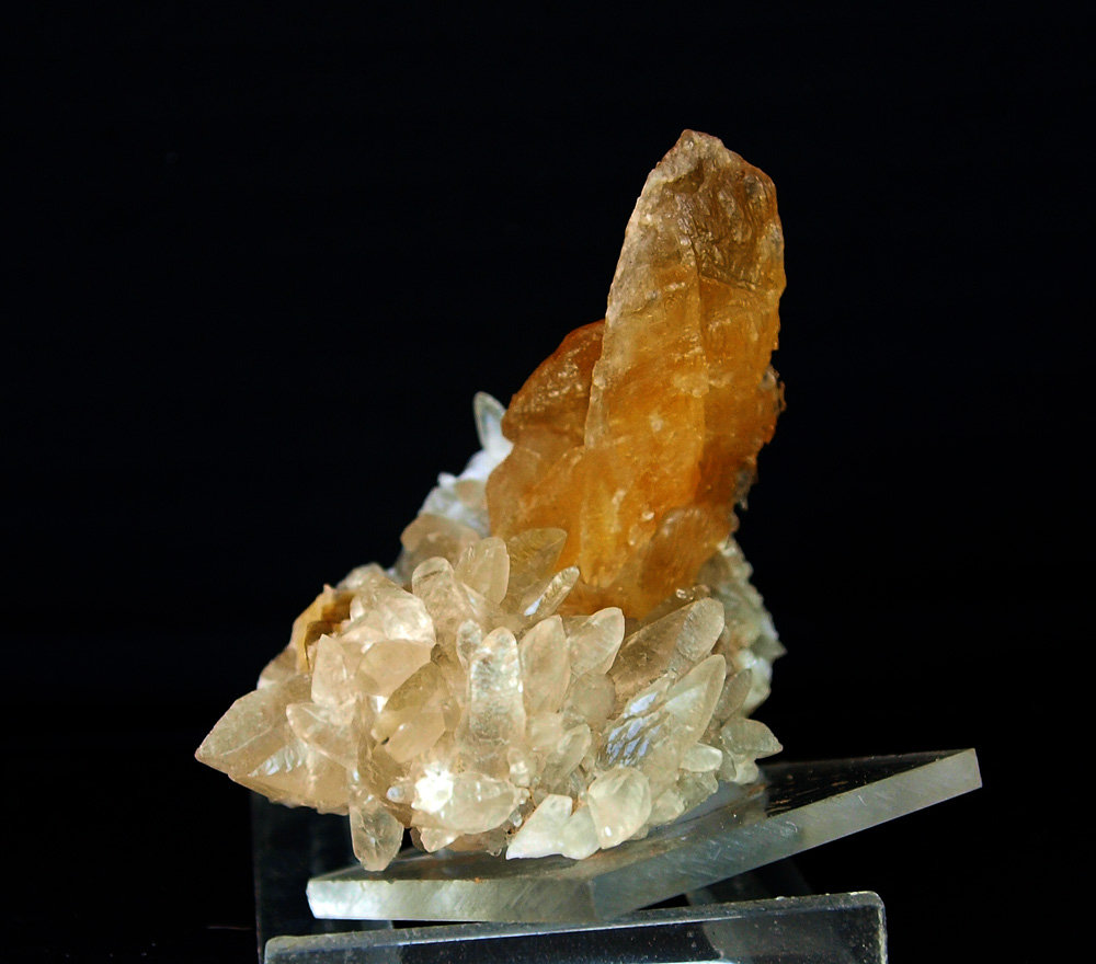 Yeso, Calcita
5 x 4 cm
(Autor: Pedro Antonio)
