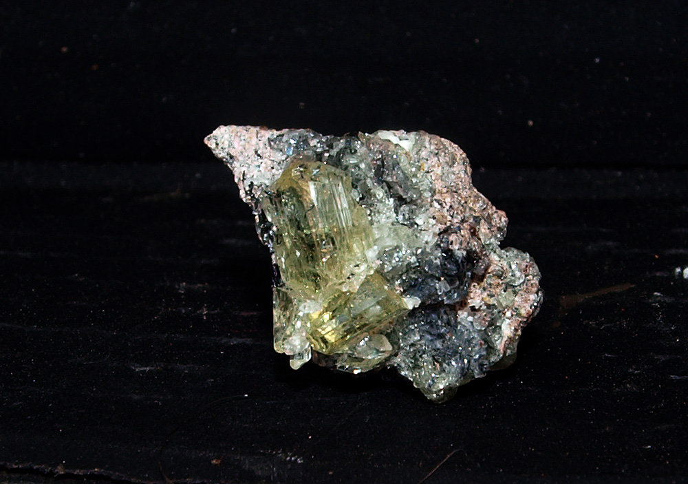Fluorapatito (Grupo Apatito)
2.5 x 1.5 cm
(Autor: Pedro Antonio)