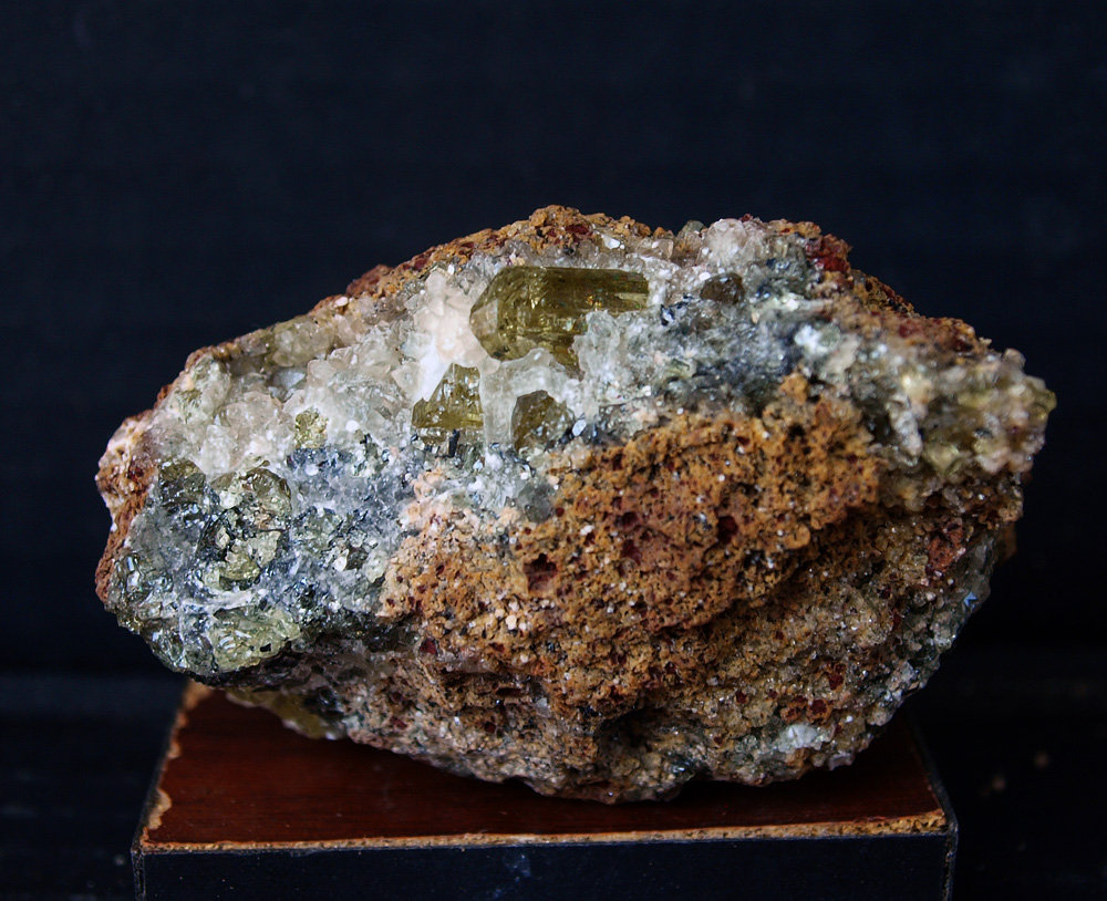 Fluorapatito
6 x 4.5 cm
(Autor: Pedro Antonio)
