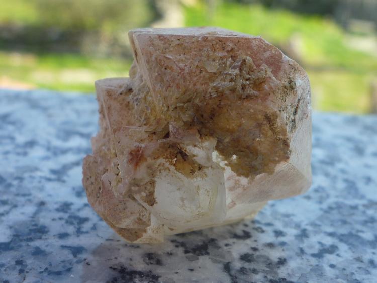 Cuarzo
4 x 3,5 x 3 cm.
(Autor: Rafael varela olveira)