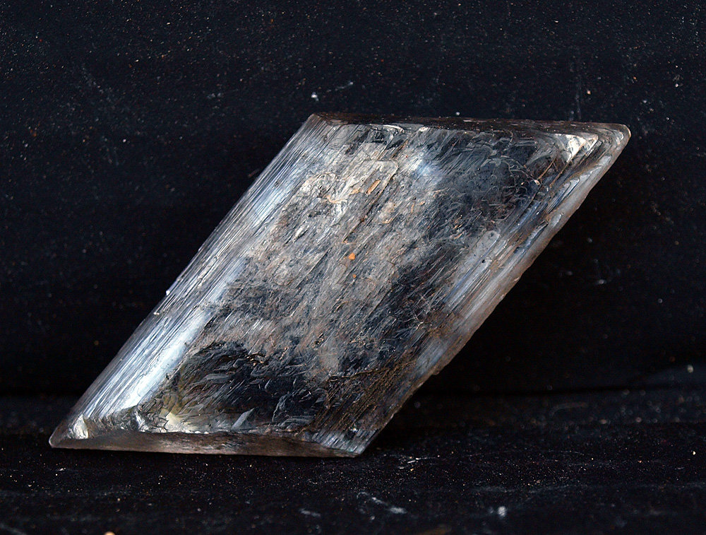 Yeso
5.5 x 2.5 cm
(Autor: Pedro Antonio)