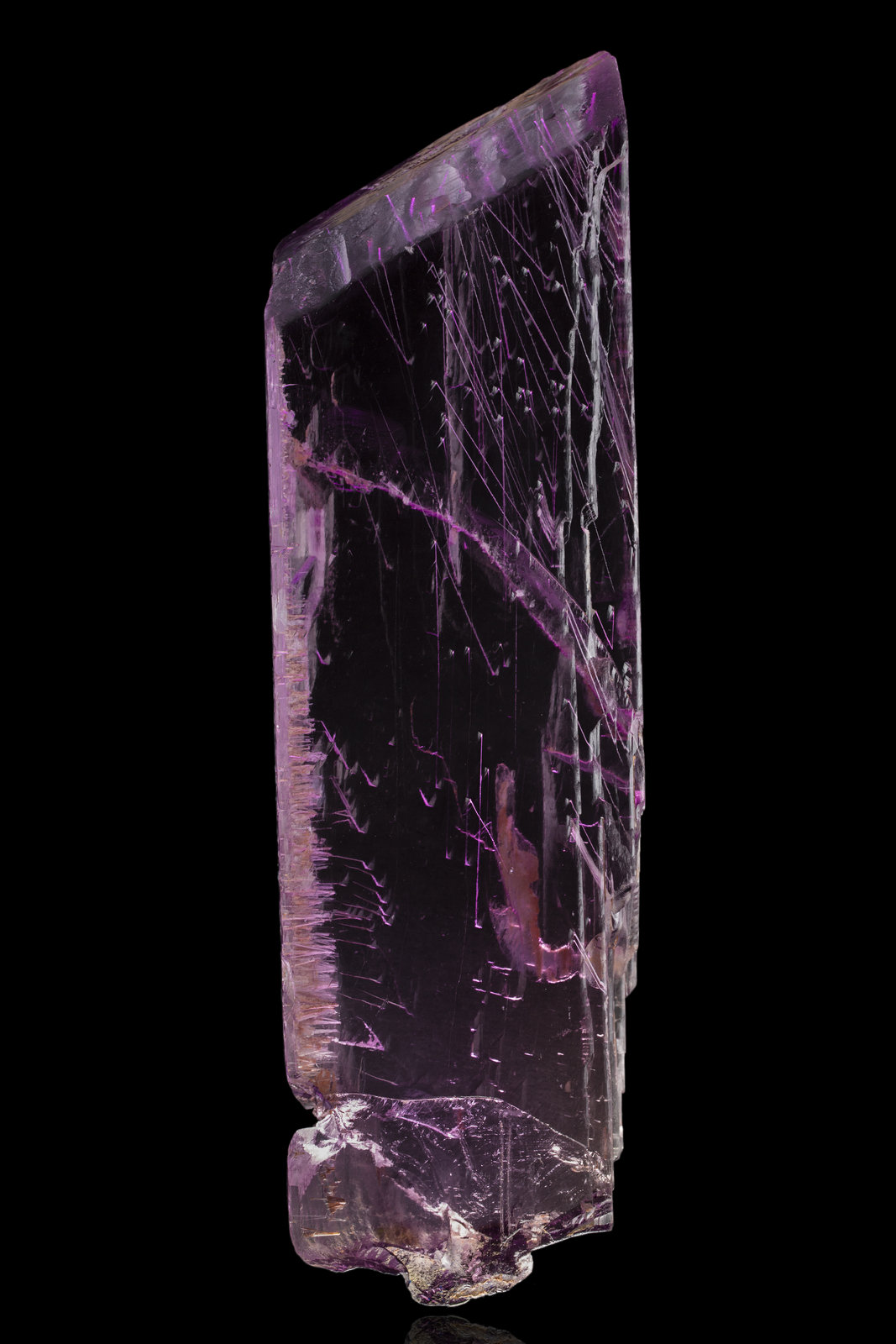 Espodumena
30 x 12 x 5 cm
(Autor: Museo MIM)