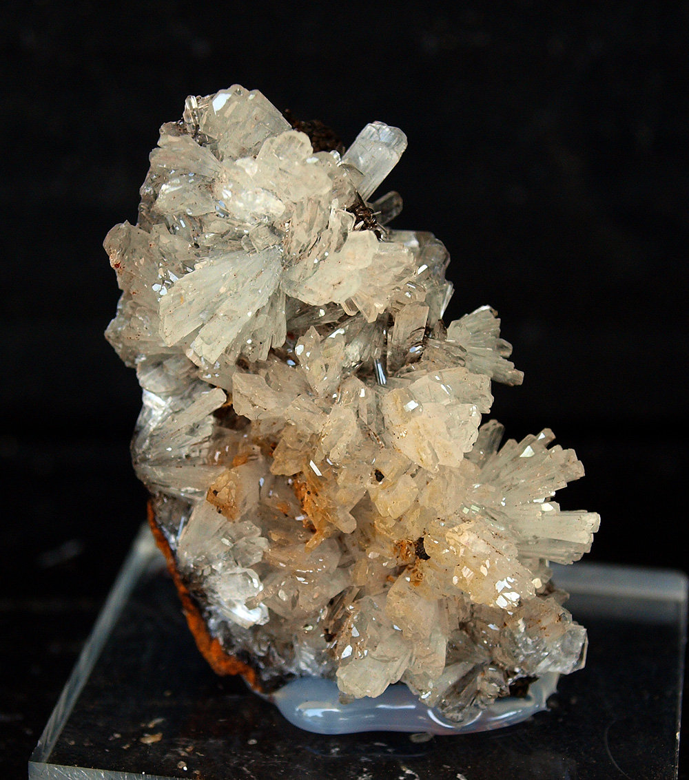 Hemimorfita
4 x 2.5 cm
(Autor: Pedro Antonio)