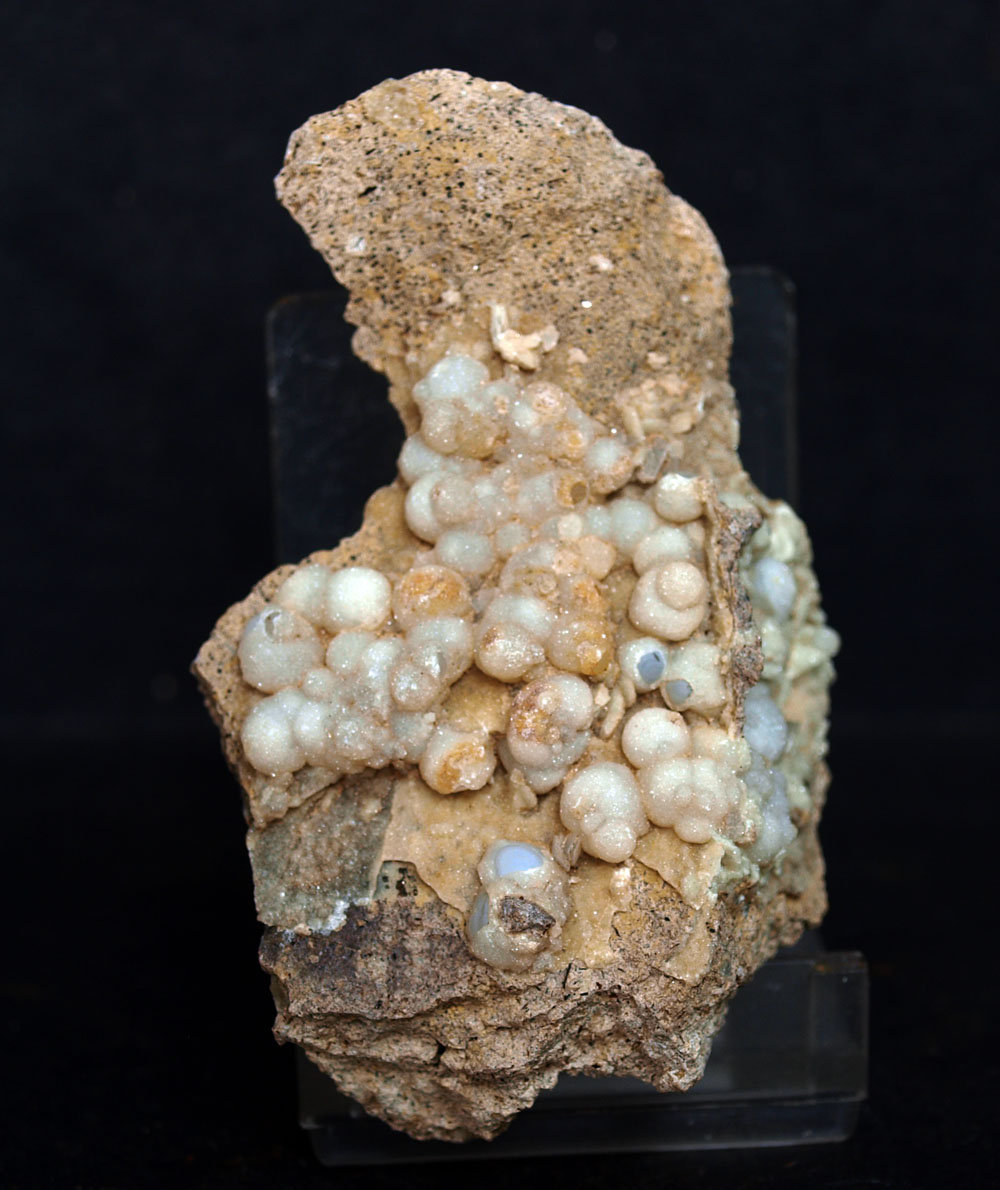 Cuarzo (variedad calcedonia)
7 x 4.5 cm
(Autor: Pedro Antonio)