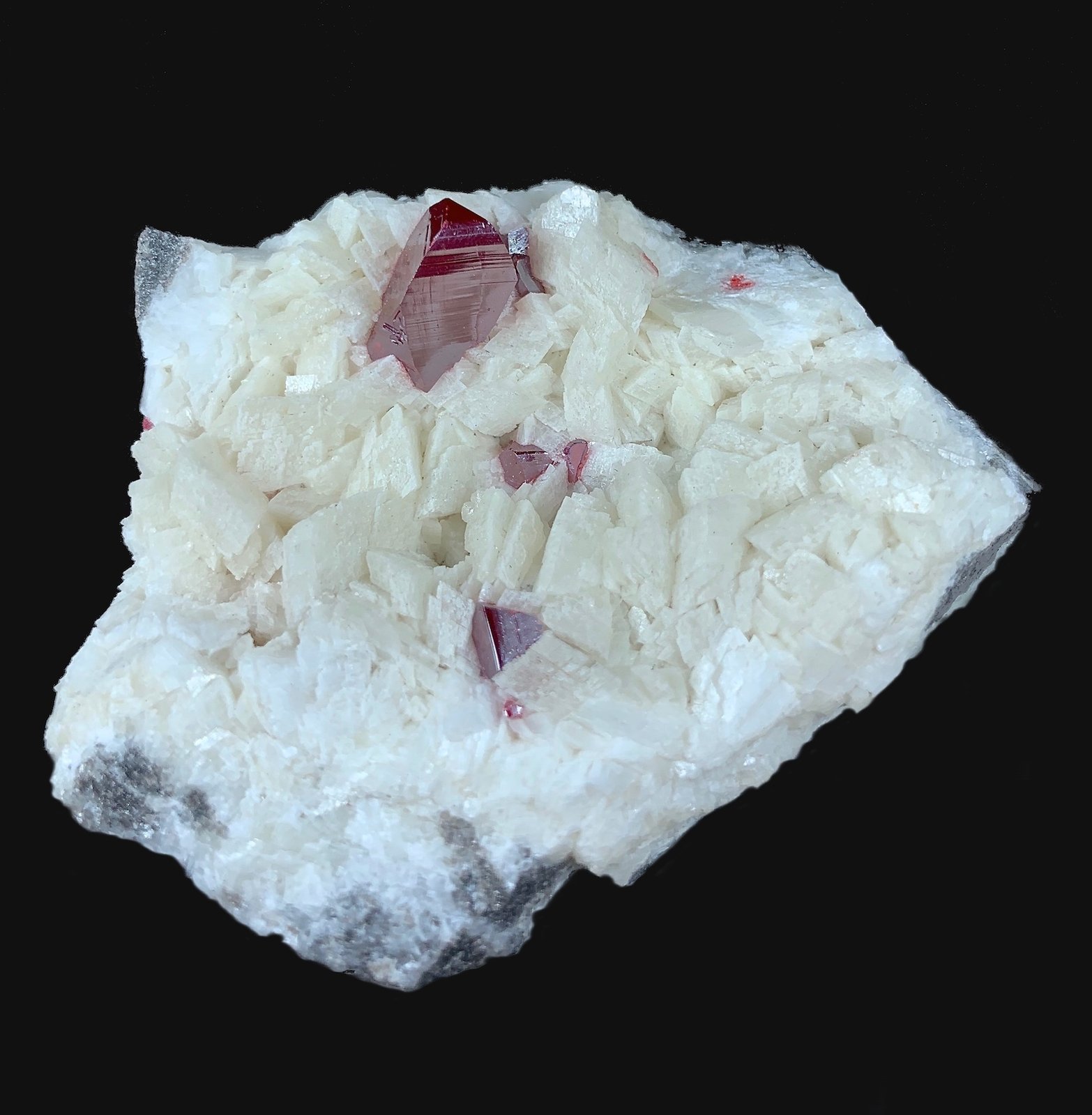 Cinabrio, Dolomita
6,3 x 5,8 cm.
(Autor: Xavier bordas)