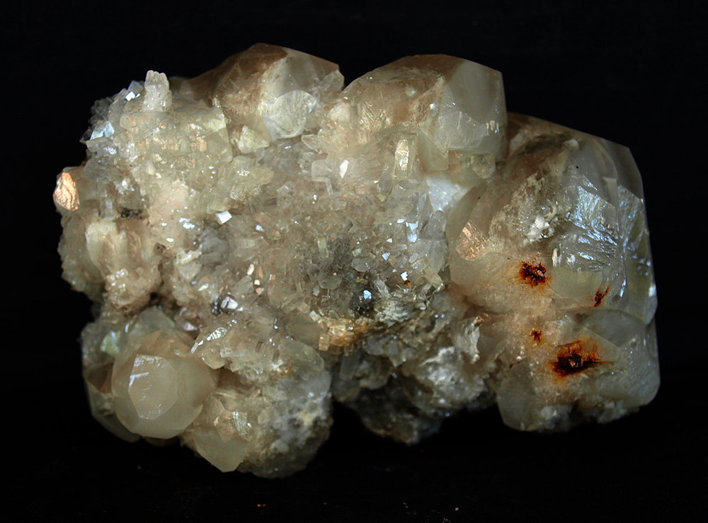 Calcita
10 x 6.5 cm
(Autor: Pedro Antonio)