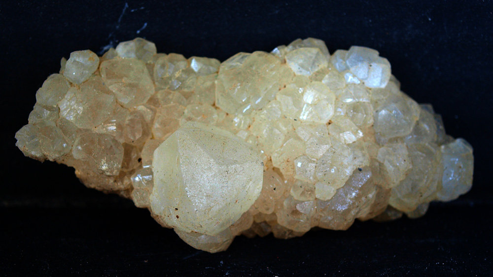 Calcita
6.5 x 3 cm
(Autor: Pedro Antonio)