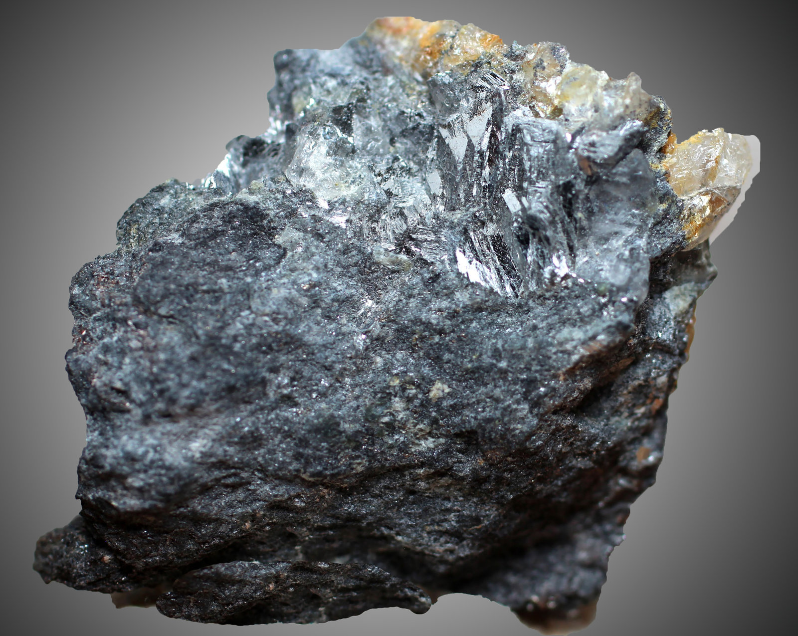 Antimonio
39 x 28 x 7 mm
(Autor: José Luis Zamora)