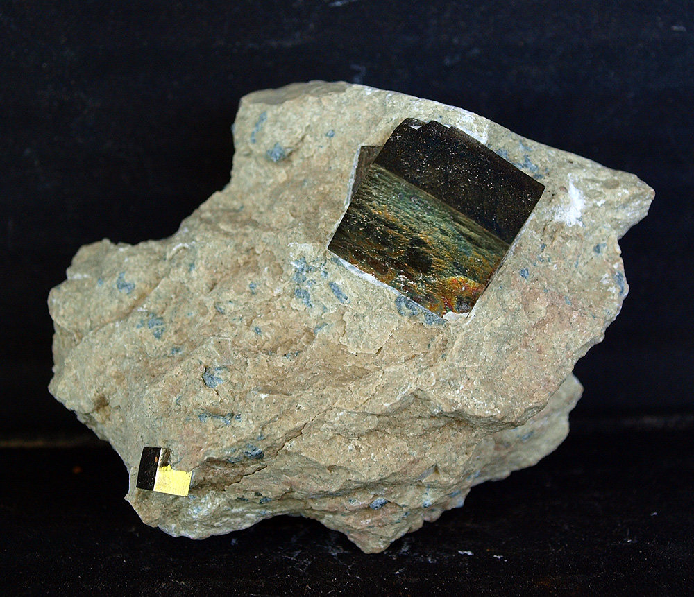 Pirita
7 x 5 cm
(Autor: Pedro Antonio)