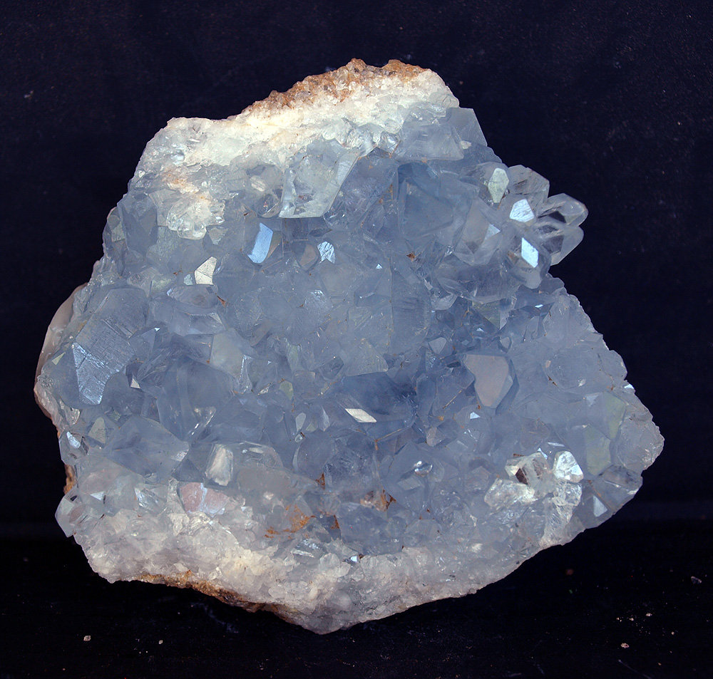 Celestina
10 x 9 cm
(Autor: Pedro Antonio)