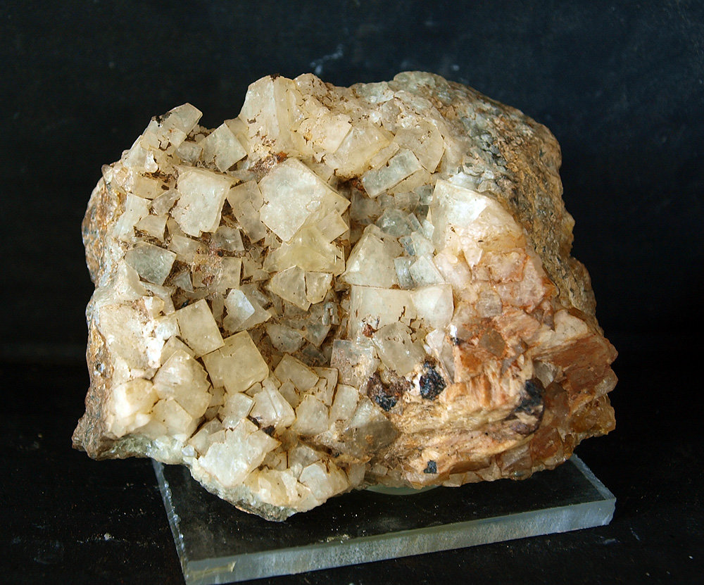 Fluorita
7.5 x 5.5 cm
(Autor: Pedro Antonio)
