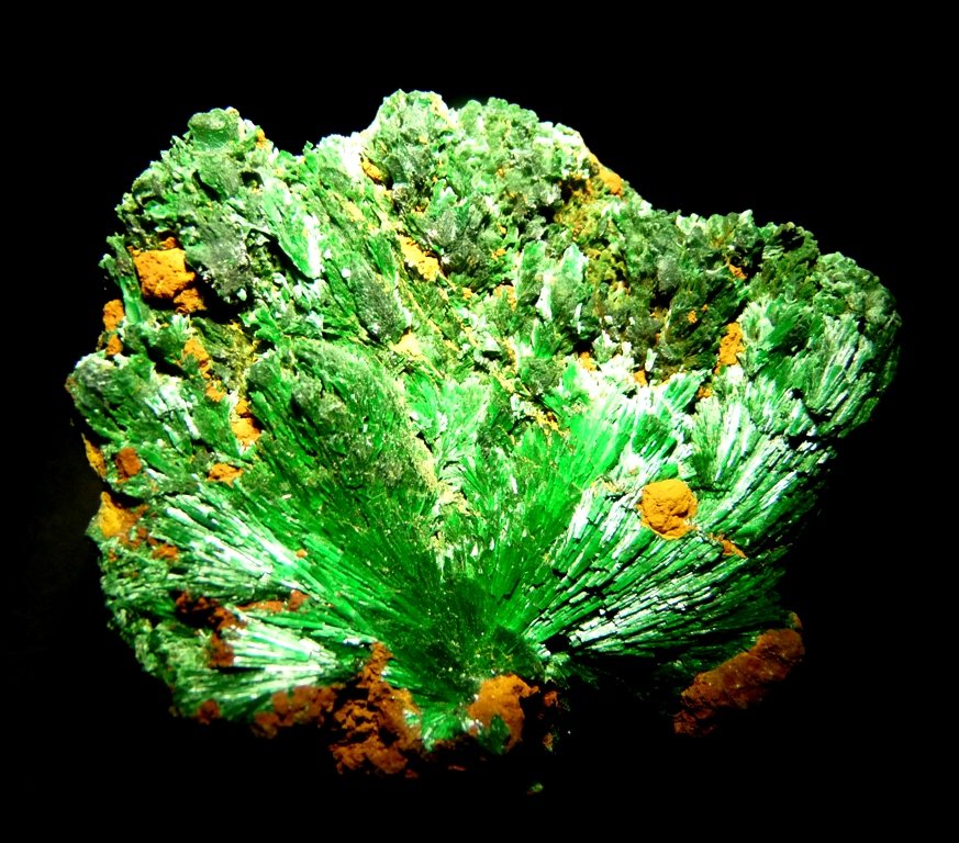 Malaquita.
70x60 mm.
(Autor: Jesus Franquesa Baucells)