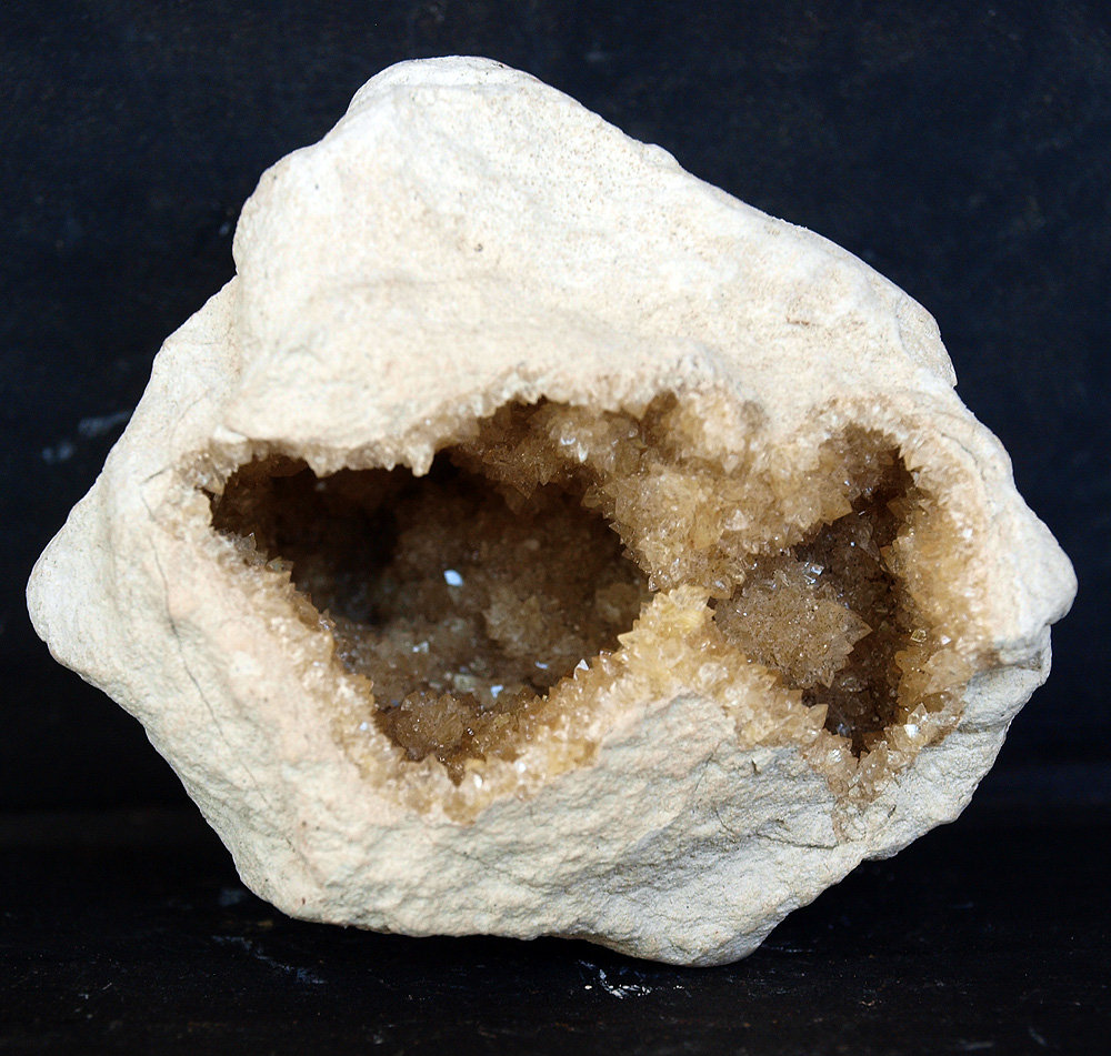 Calcita
6.5 x 6 cm
(Autor: Pedro Antonio)