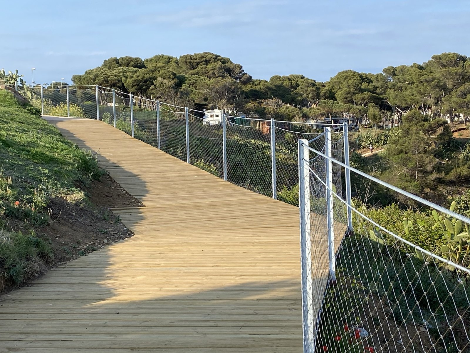 Camino de ronda
(Autor: Emilio Téllez)
