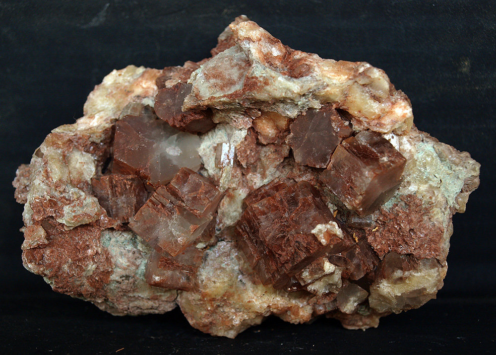 Aragonito
11 x 7.5 cm
(Autor: Pedro Antonio)