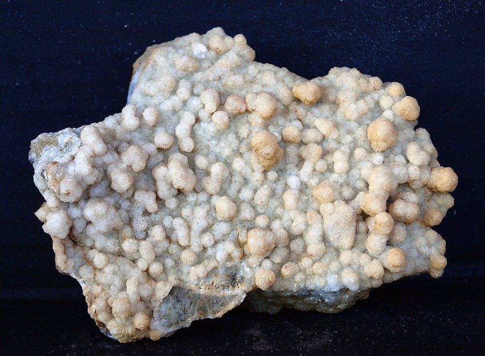 Cuarzo (variedad calcedonia)
9 x 6.5 cm
(Autor: Pedro Antonio)