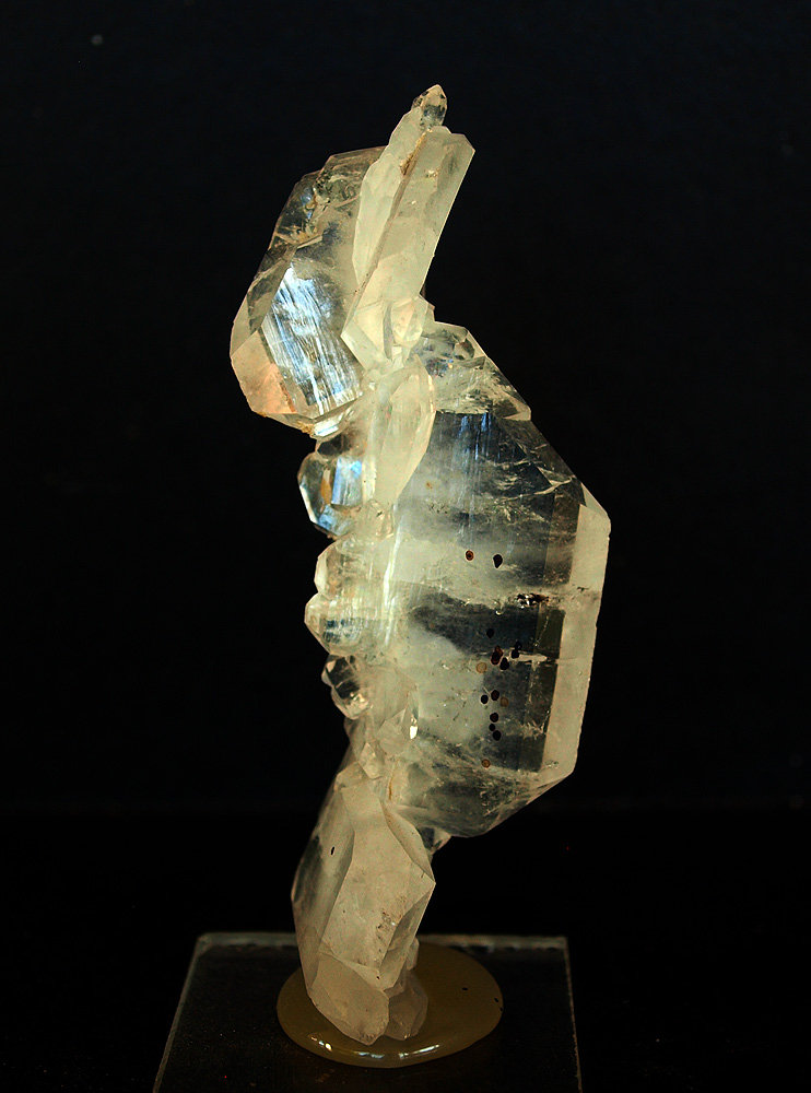 Cuarzo
6 x 3.5 cm
(Autor: Pedro Antonio)