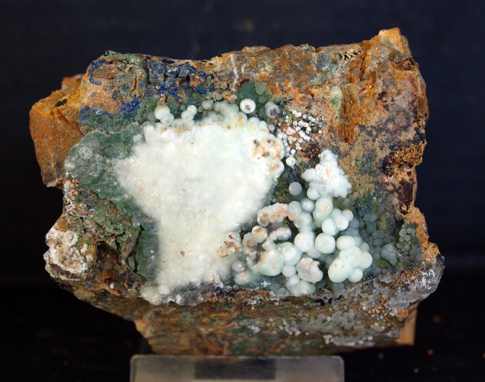 Aragonito
7 x 5 cm
(Autor: Pedro Antonio)