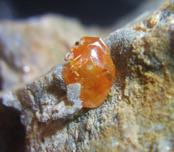 Wulfenita
Cristal 1cm.
(Autor: Nieves)