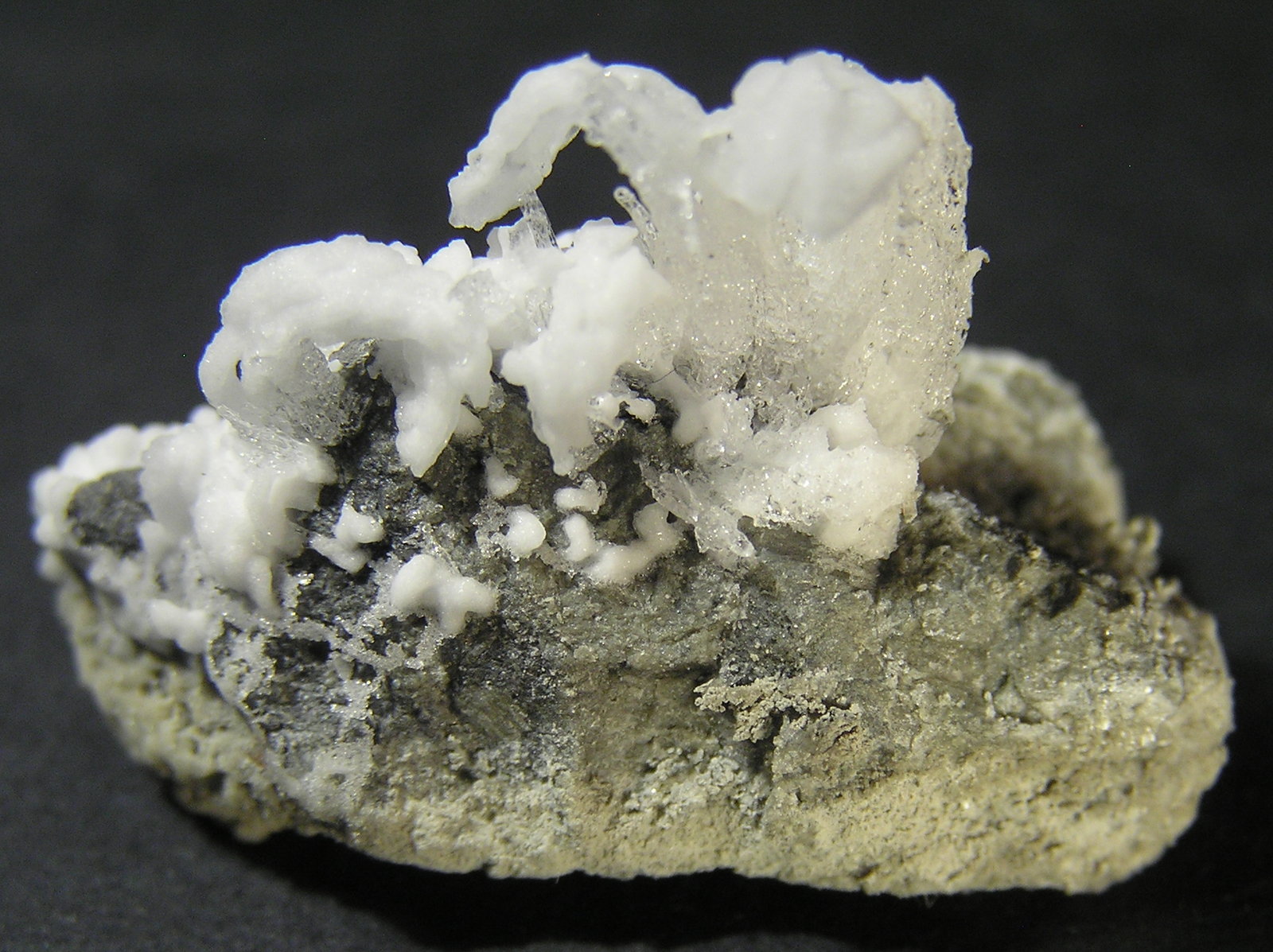Epsomita
3 x 2 x 1 cm
(Autor: Frederic Varela)