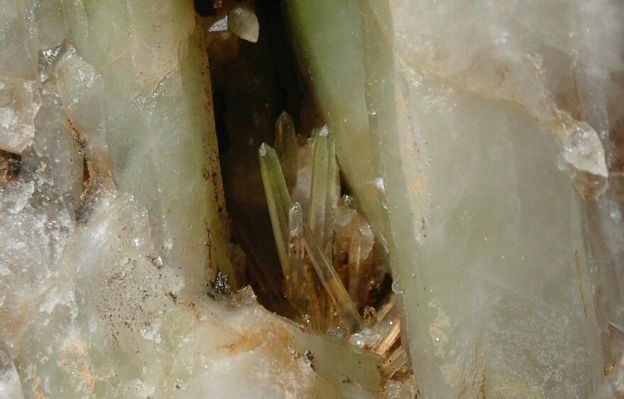 Cuarzo.
Cristales de 1,5 cm.
(Autor: Rafael varela olveira)