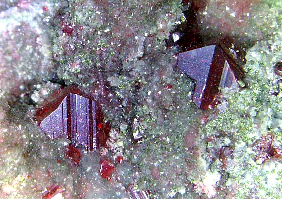 Cinabrio
Cristales de 3 mm.
(Autor: Antonio P. López)