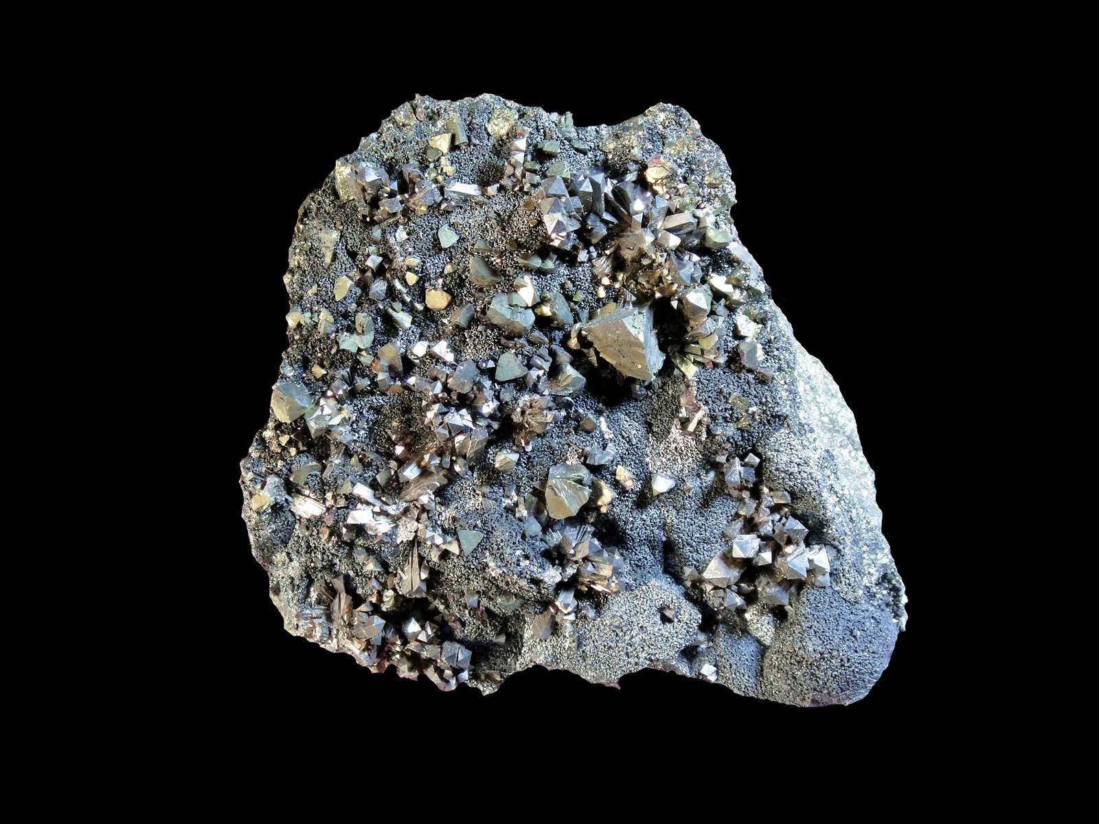 Calcopirita, Tetraedrita, Arsenopirita
9 x 8 cm.
(Autor: Antonio P. López)