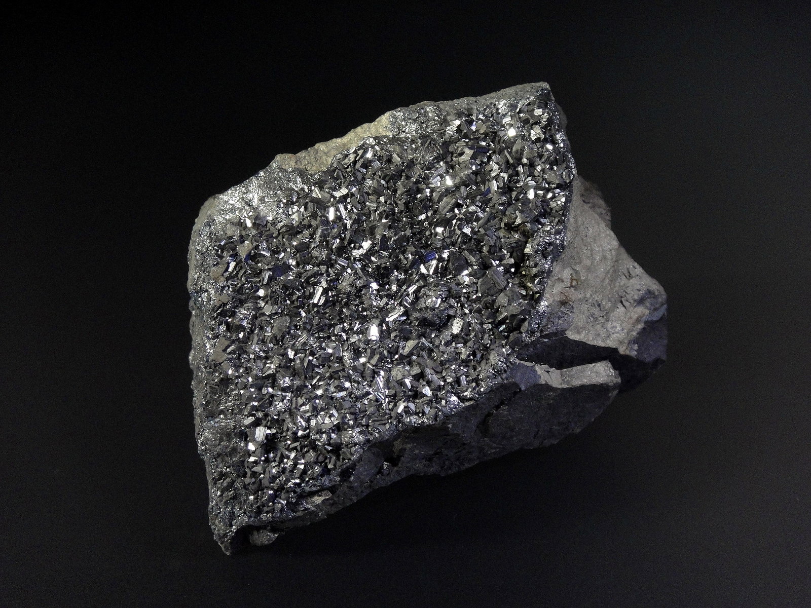 Chalcocita (Calcosina)
7 x 5 cm.
(Autor: Antonio P. López)