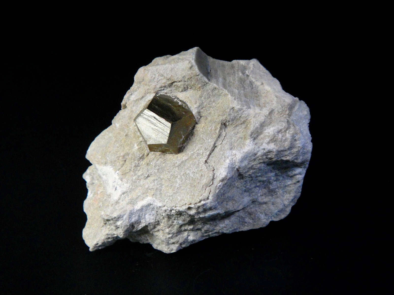 Pirita
5 x 5 cm.
(Autor: Antonio P. López)