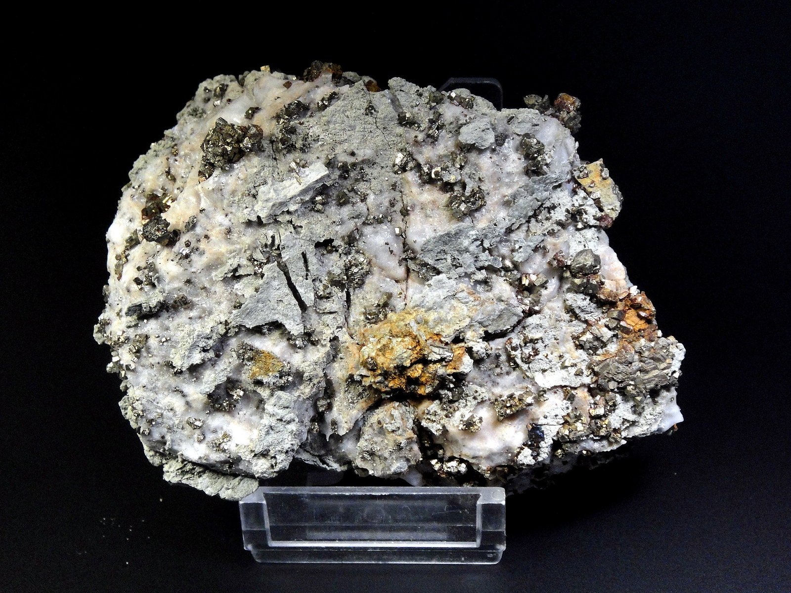 Pirita
9 x 6 cm.
(Autor: Antonio P. López)
