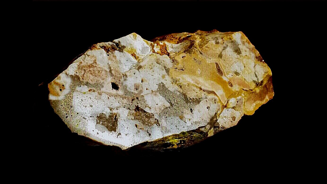 Oro
6,5x5x3 cm.
(Autor: Nacho)