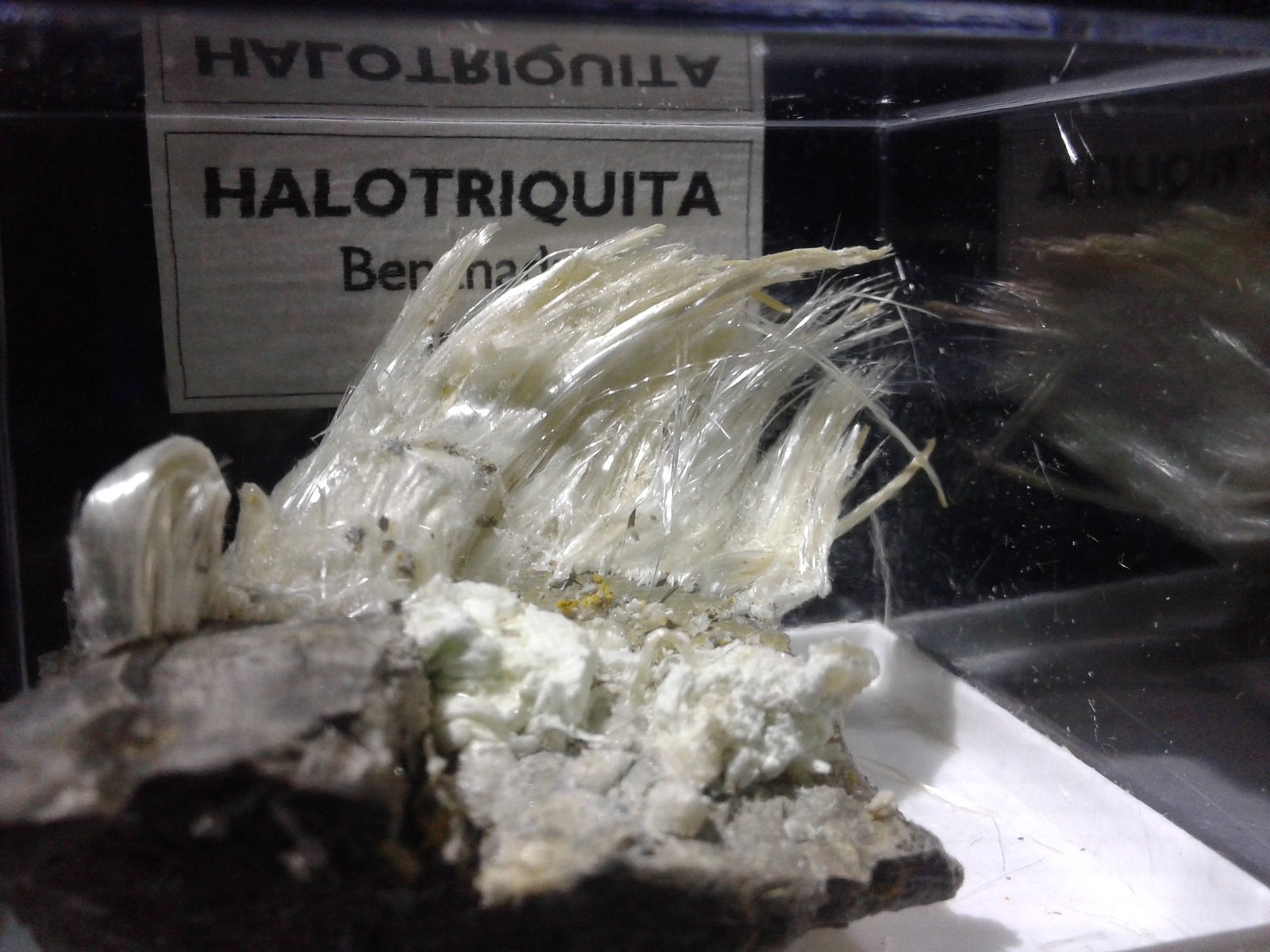 Halotriquita
4cm x 3,5cm x 3,5cm
(Autor: srm13151)