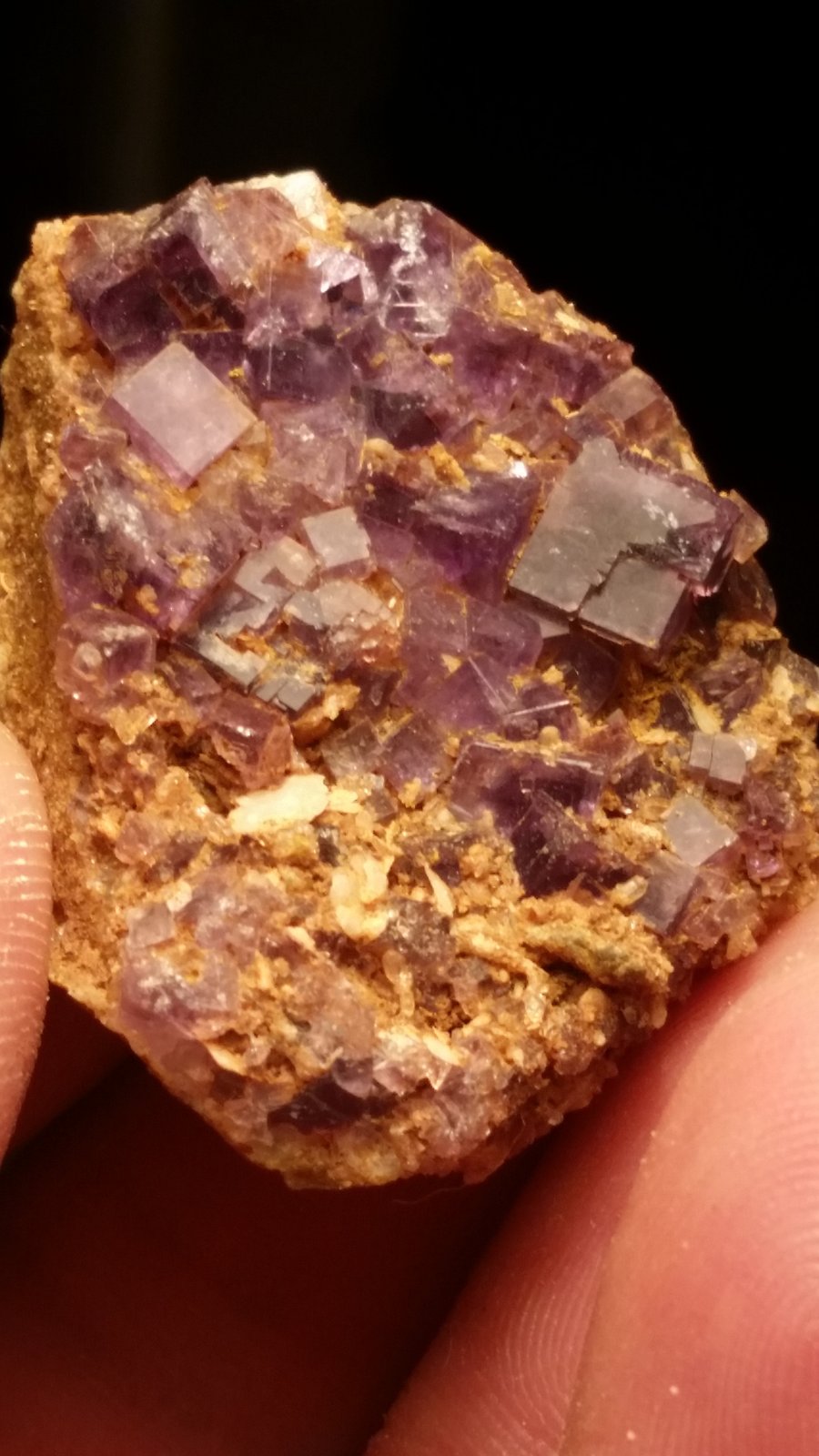 Fluorita
4 cm x 2,5 cm
(Autor: Iwok)