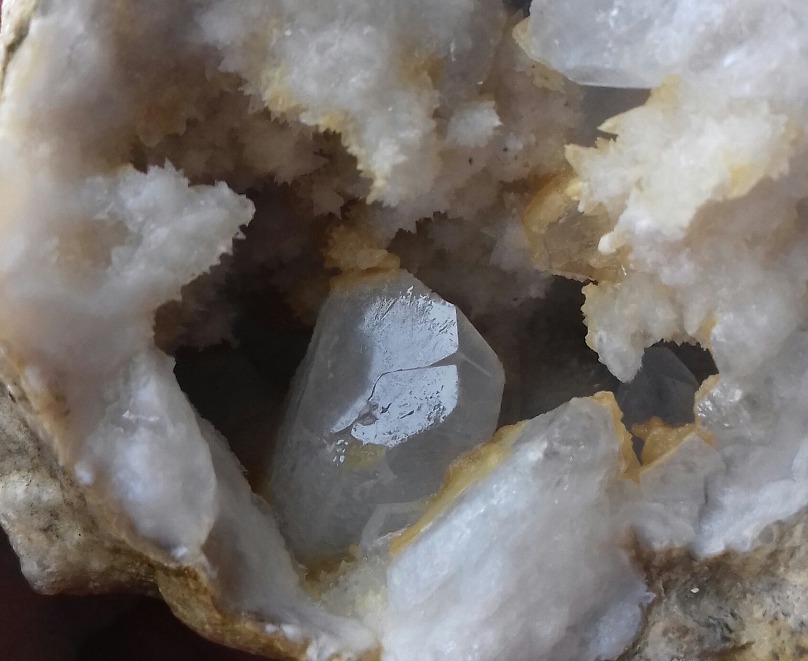 Celestina
Detalle del cristal de 2 cm.
(Autor: Javi Llamazares)