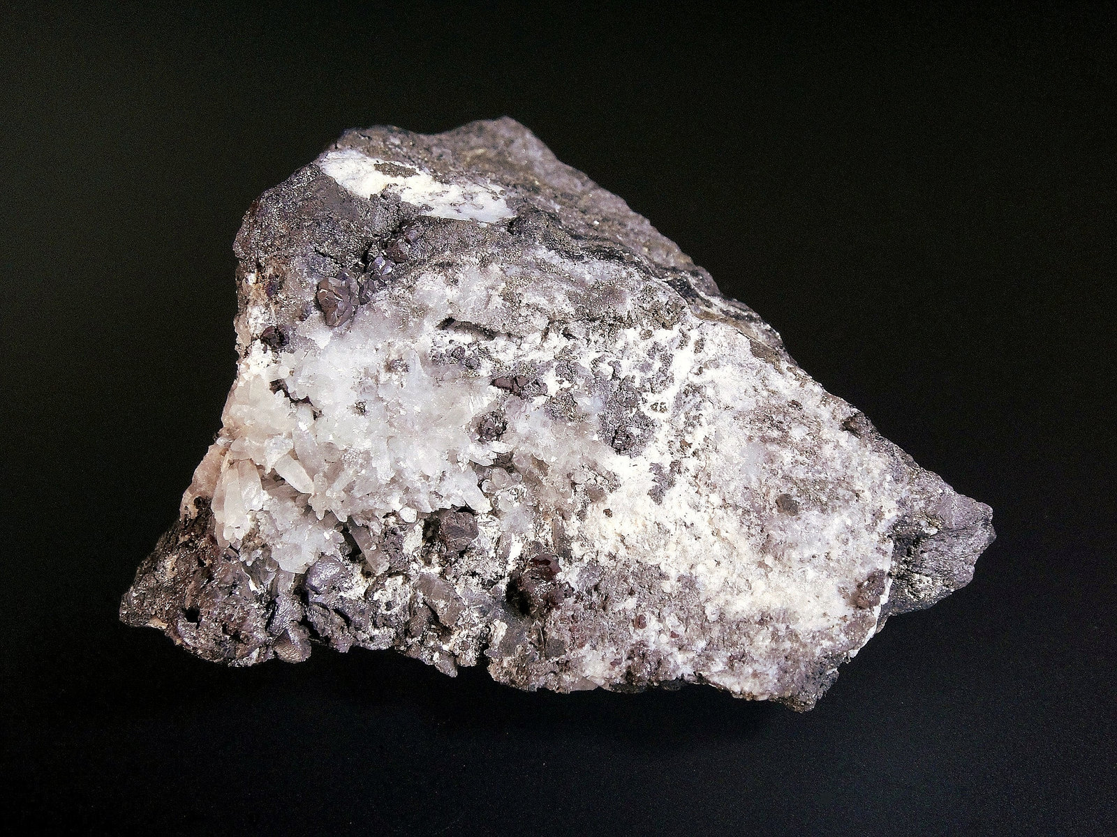 Proustita
7 x 7 cm.
(Autor: Antonio P. López)