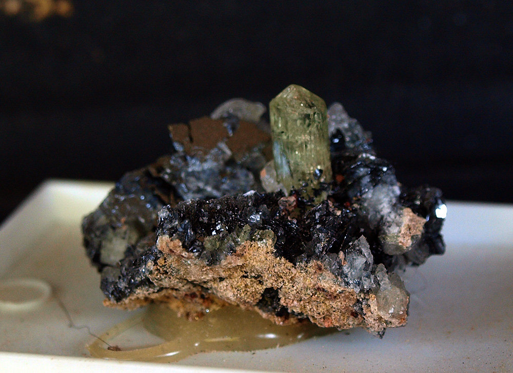 Fluorapatito, Hematites
3 x 2 cm
(Autor: Pedro Antonio)