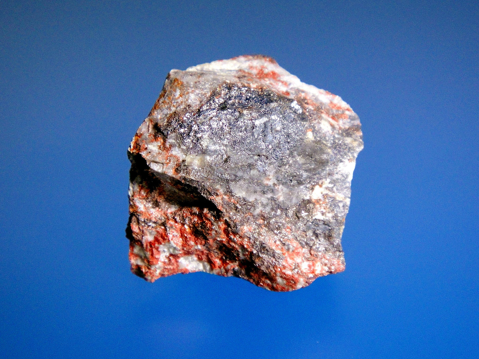 Sarabauita y Estibina
4 x 3 cm.
(Autor: Antonio P. López)